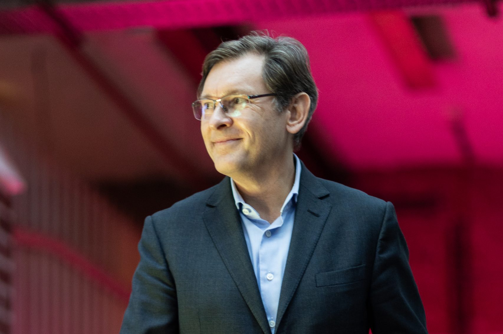 Diese Foto ist Urheberrechtlich geschützt und darf nur mit Erlaubnis des Urhebers und unter Angabe des Copyrights „© Jonas Richter“ veröffentlicht werden.

Das Foto darf im Rahmen der redaktionellen Arbeit bearbeitet werden. Diese Bearbeitung umfasst lediglich das Zuschneiden.