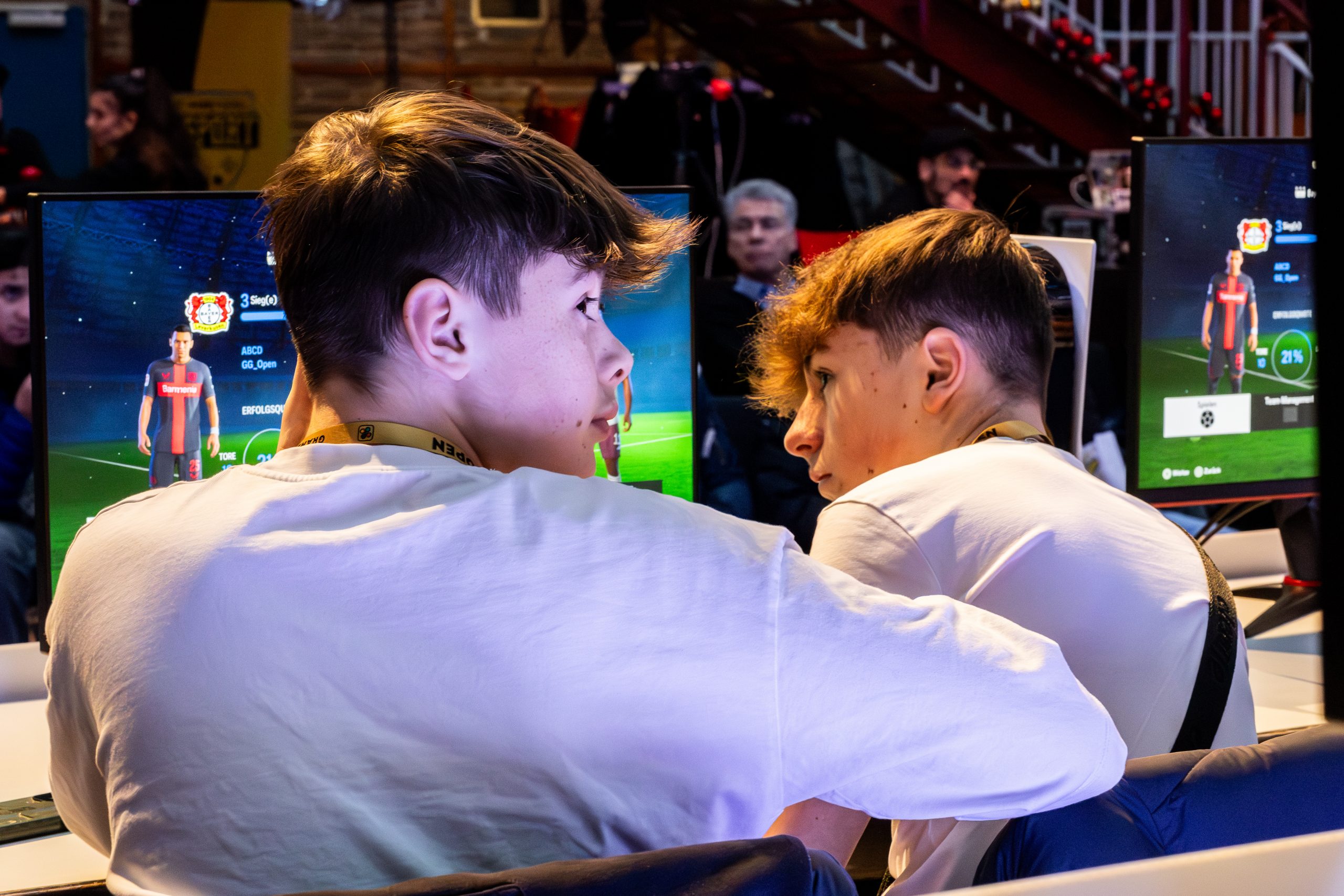 Diese Foto ist Urheberrechtlich geschützt und darf nur mit Erlaubnis des Urhebers und unter Angabe des Copyrights „© Jonas Richter“ veröffentlicht werden.

Das Foto darf im Rahmen der redaktionellen Arbeit bearbeitet werden. Diese Bearbeitung umfasst lediglich das Zuschneiden.