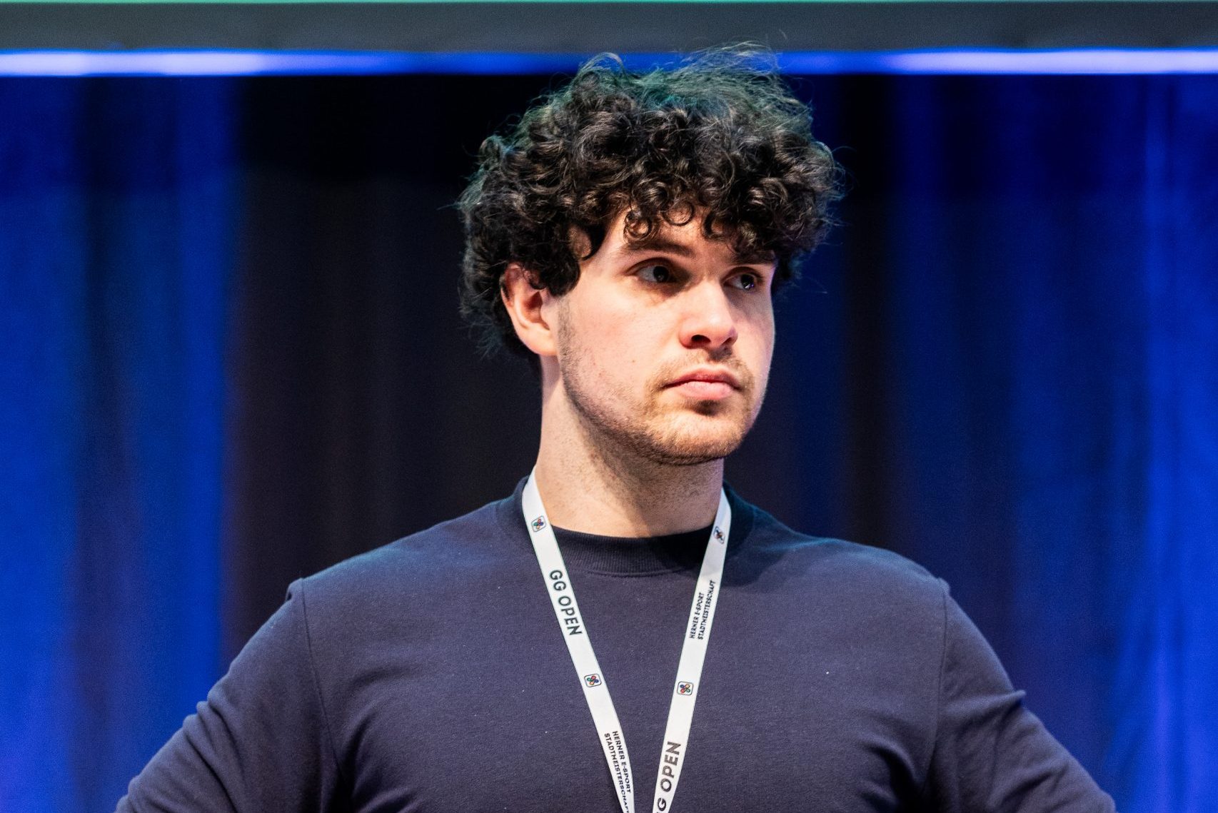 Diese Foto ist Urheberrechtlich geschützt und darf nur mit Erlaubnis des Urhebers und unter Angabe des Copyrights „© Jonas Richter“ veröffentlicht werden.

Das Foto darf im Rahmen der redaktionellen Arbeit bearbeitet werden. Diese Bearbeitung umfasst lediglich das Zuschneiden.