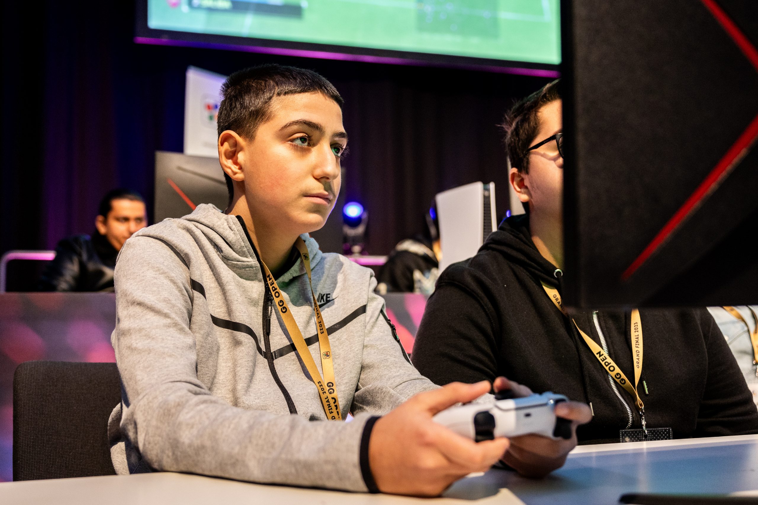 Diese Foto ist Urheberrechtlich geschützt und darf nur mit Erlaubnis des Urhebers und unter Angabe des Copyrights „© Jonas Richter“ veröffentlicht werden.

Das Foto darf im Rahmen der redaktionellen Arbeit bearbeitet werden. Diese Bearbeitung umfasst lediglich das Zuschneiden.